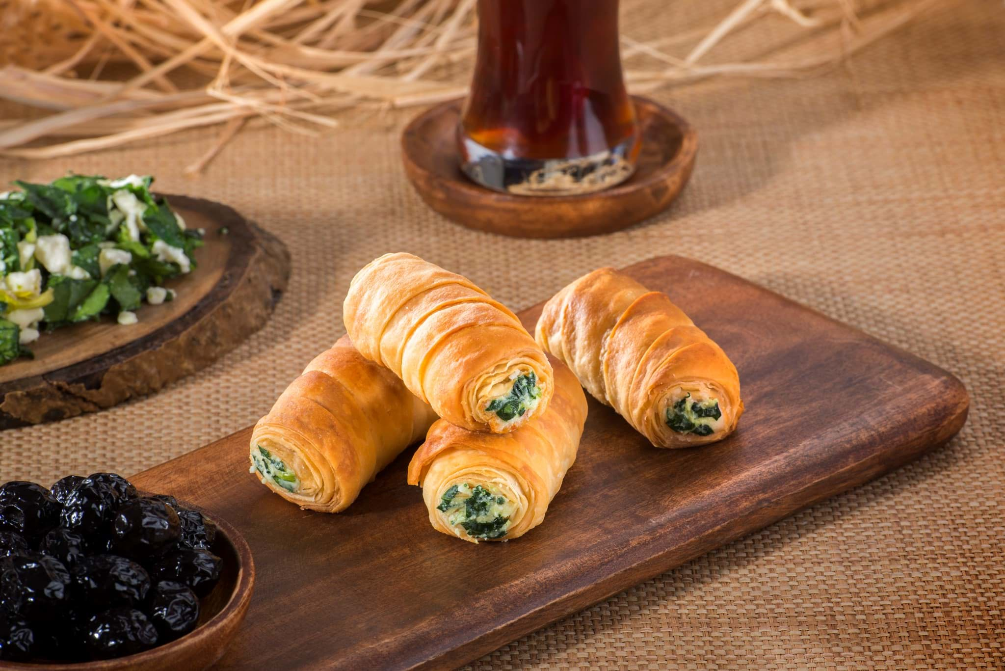 Picture of MINI ROLL PASTRY WITH SPINACH AND CHEESE